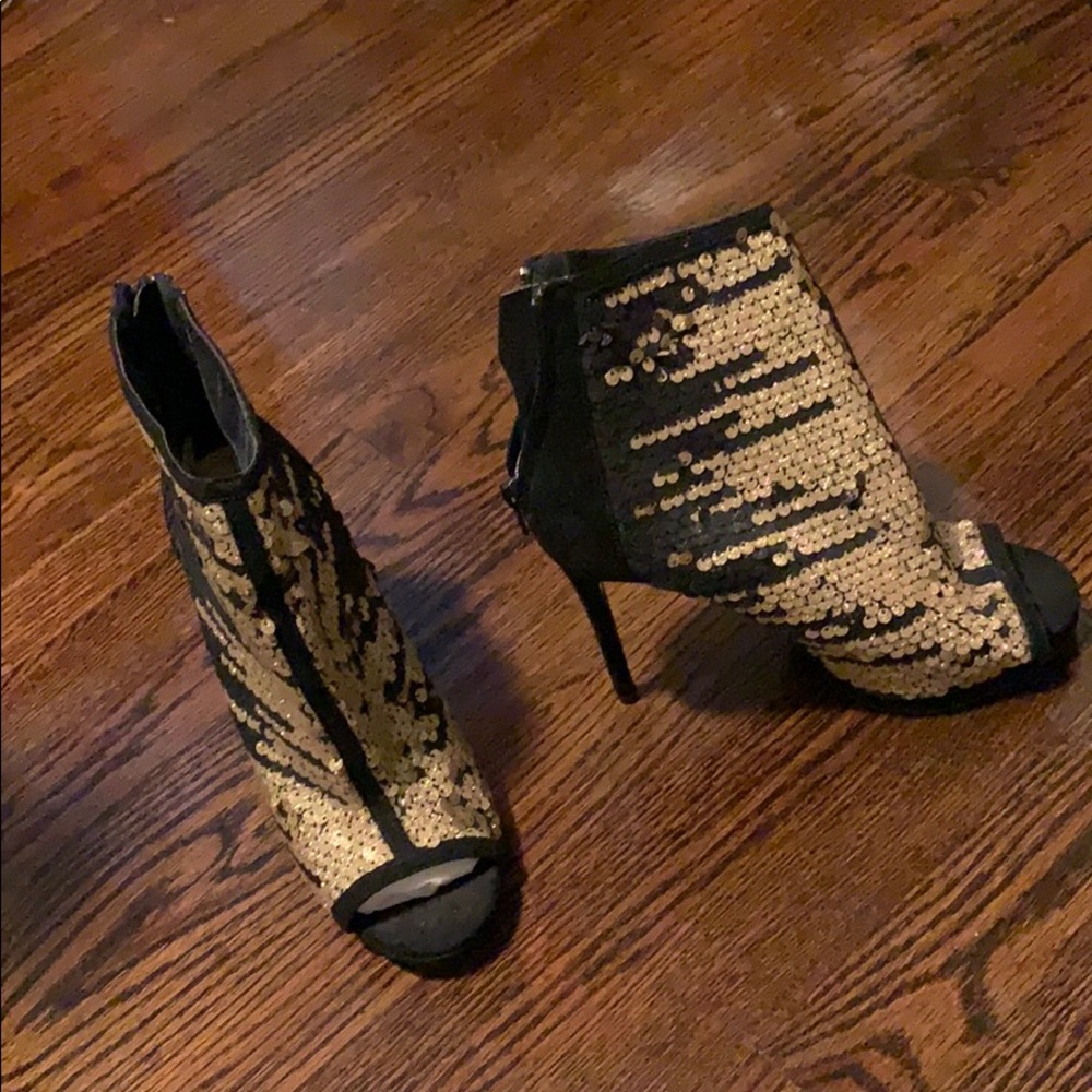 Heels!